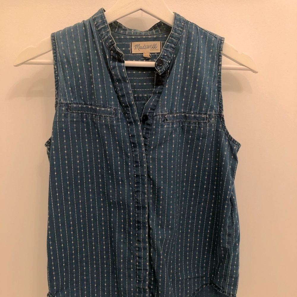 Madewell Sleeveless Chambray